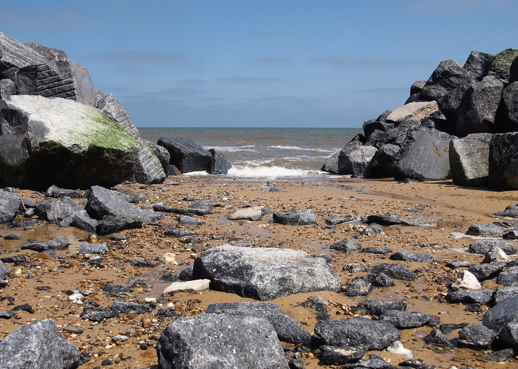 Waves at Hopton on the East Coast