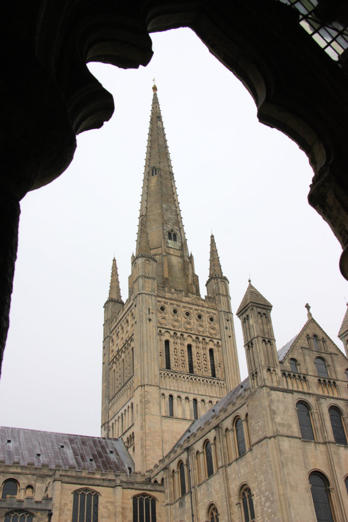 Norwich Cathedral Sheriff Wine Event hubbub